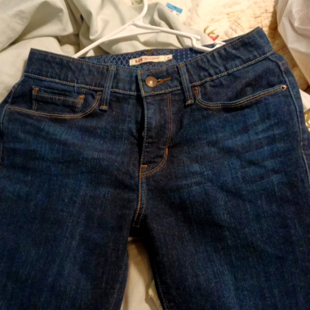 Levis 525 Perfect waist straight